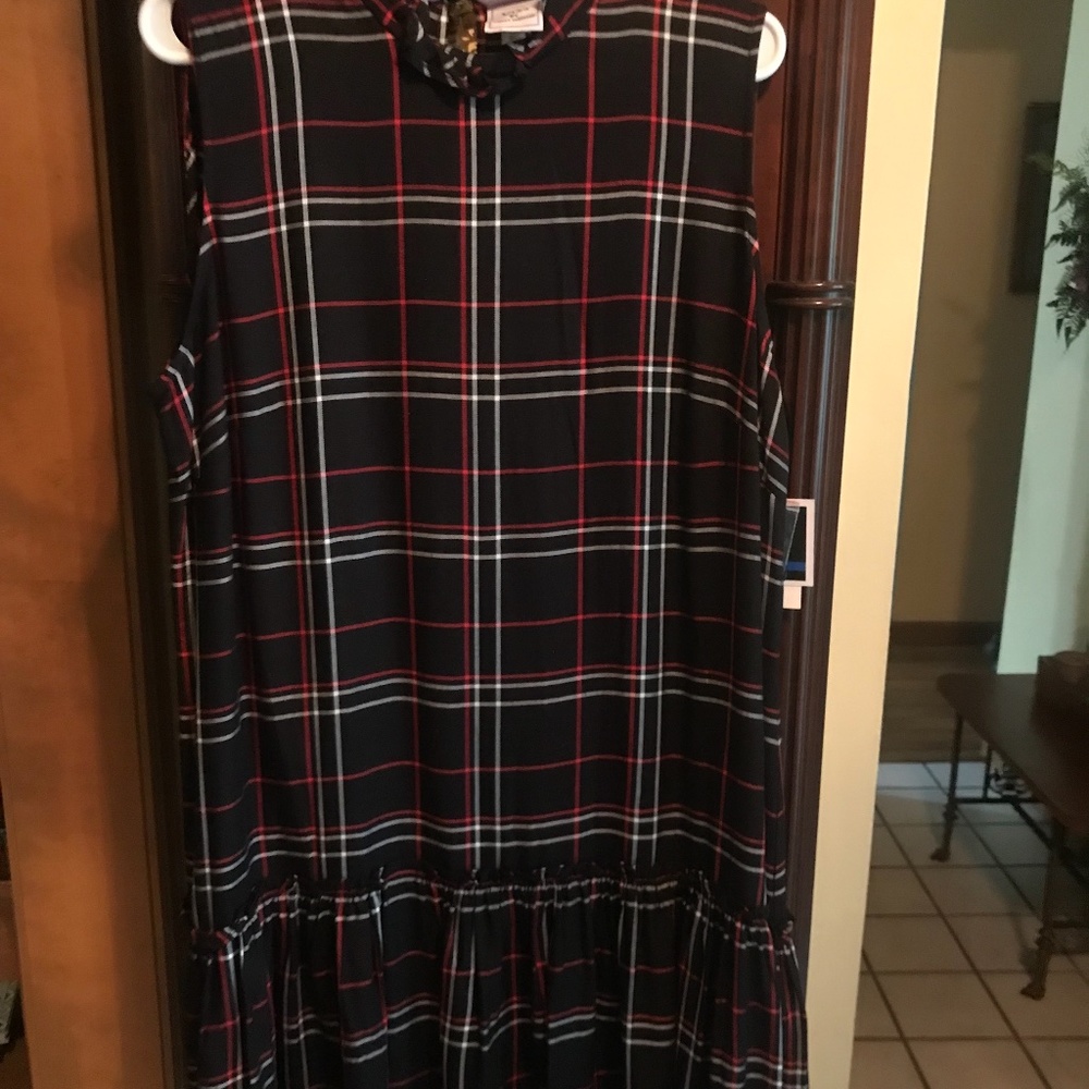 Vivi By Violet Weekend Womens  XL Sleeveless Dress